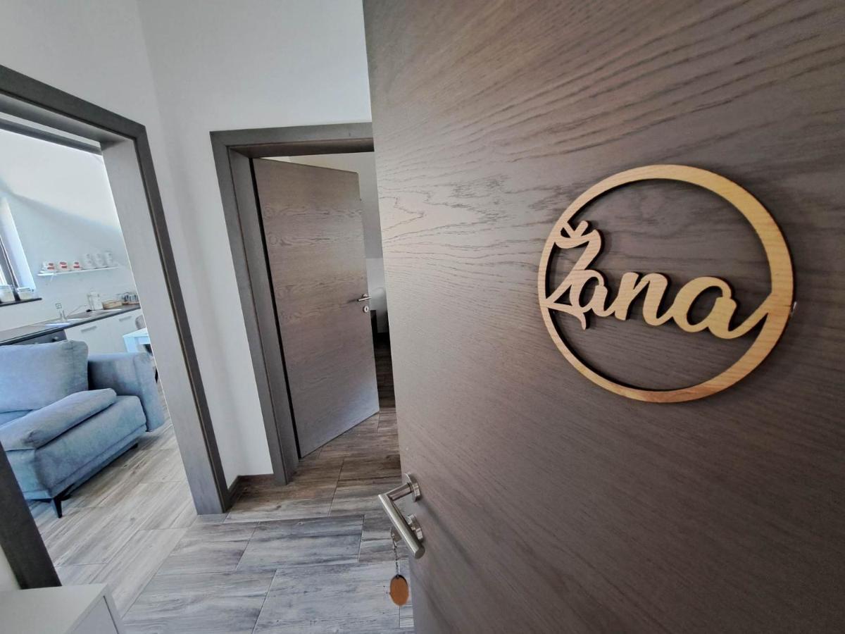 Apartmaji Tisa In Zana Rovte Ngoại thất bức ảnh
